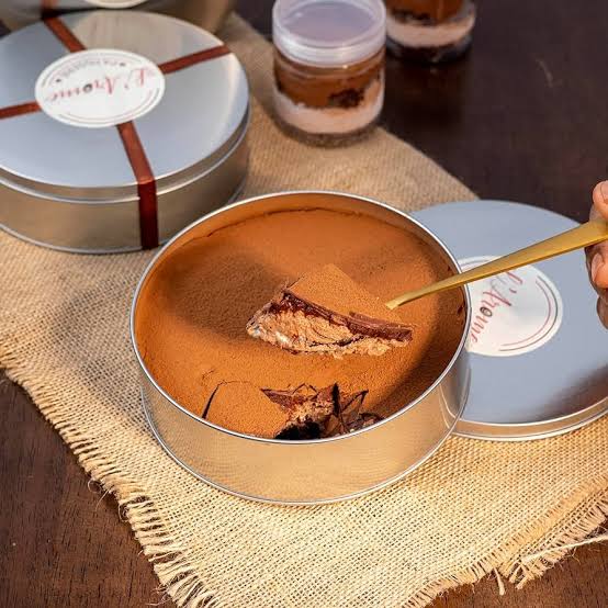 5.5inch Golden Drem Tin For Cake